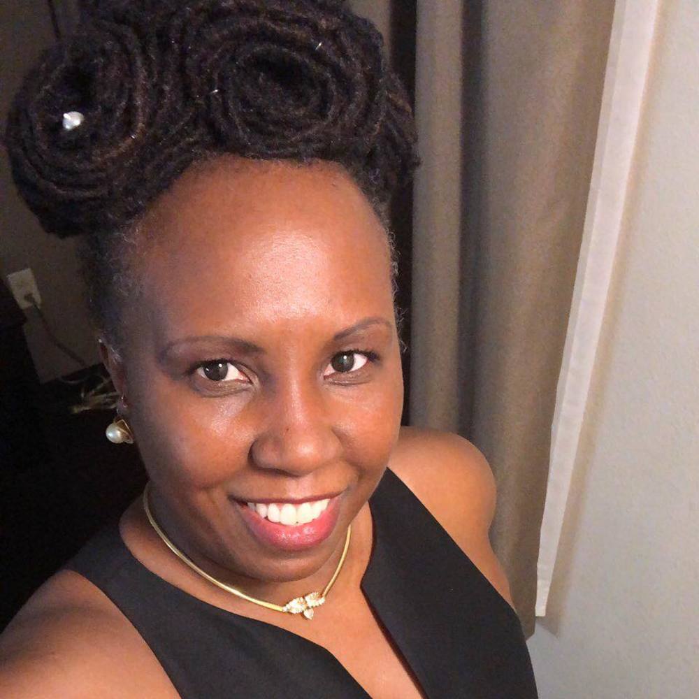 Meet your Posher, Pam